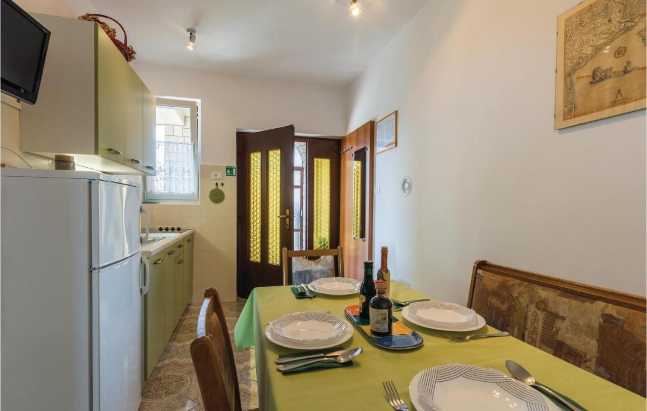 Lovely Apartment In Novigrad With Wifi Zewnętrze zdjęcie